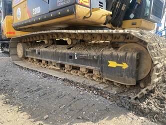 2022-caterpillar-320d-1403392-44856008