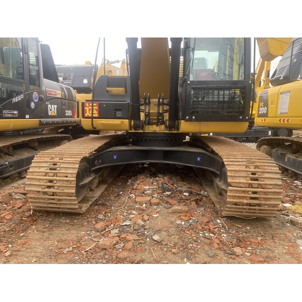 2022 كاتربيلر 320D2-44856019