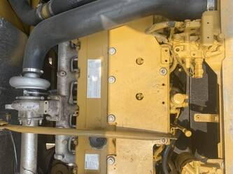 2024-caterpillar-320d-1403394-44856043