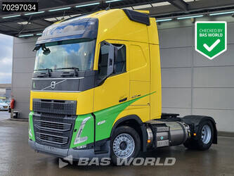Image for TRUCKS 2022 Volvo FH 420