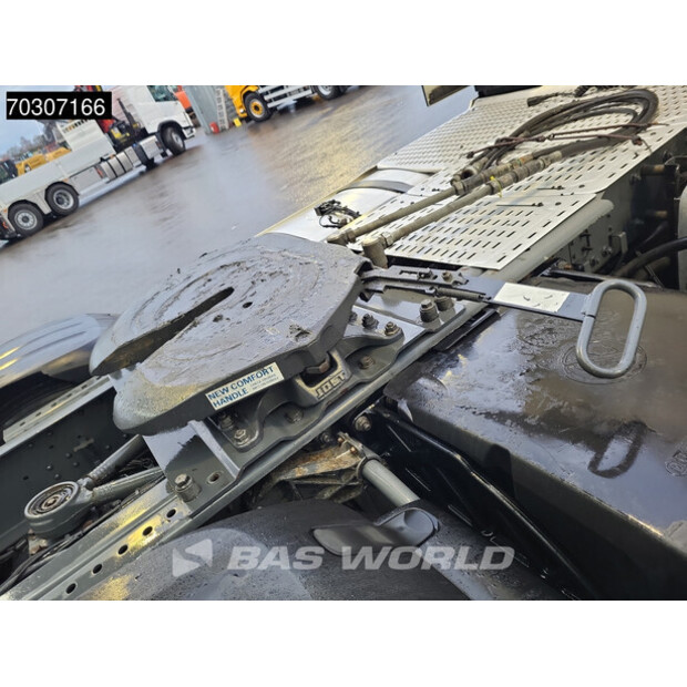 2018 داف XF 480-44856807