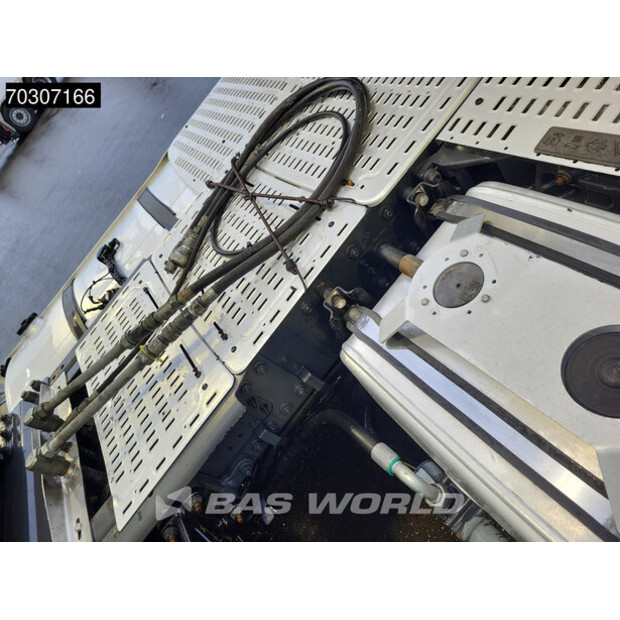 2018 داف XF 480-44856809