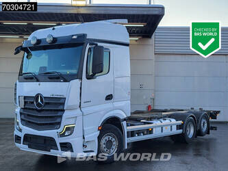صورة ل شاحنات قابلة للفك 2022 مرسيدس بنز Actros 2553
