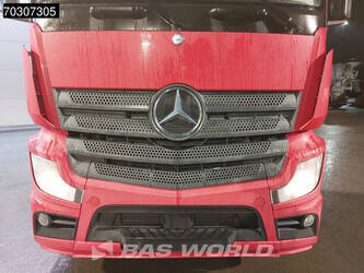 2015-mercedes-benz-actros-1845-1403423-44857239