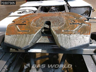 2015-mercedes-benz-actros-1845-1403423-44857245