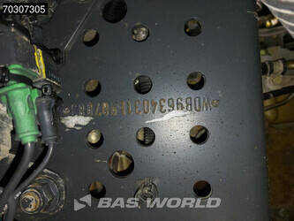 2015-mercedes-benz-actros-1845-1403423-44857261