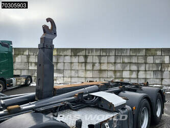 2016-mercedes-benz-arocs-3251-1403424-44857281