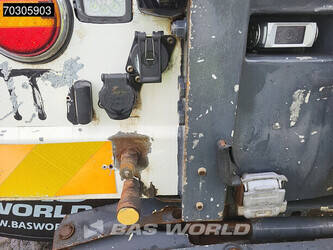 2016-mercedes-benz-arocs-3251-1403424-44857284