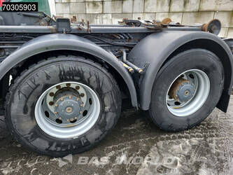 2016-mercedes-benz-arocs-3251-1403424-44857288