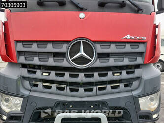 2016-mercedes-benz-arocs-3251-1403424-44857289