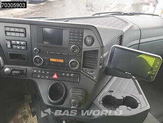 2016-mercedes-benz-arocs-3251-1403424-44857294