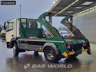 2014-mercedes-benz-atego-1527-1403427-44857394