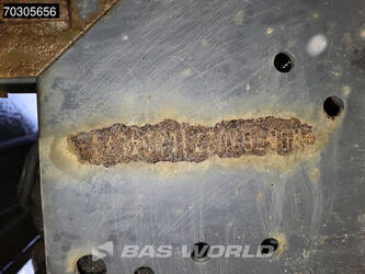 2014-mercedes-benz-atego-1527-1403427-44857426