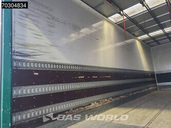 2017-mercedes-benz-actros-2545-1403433-44857616