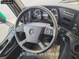 2017-mercedes-benz-actros-2545-1403433-44857620