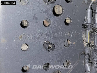 2017-mercedes-benz-actros-2545-1403433-44857633