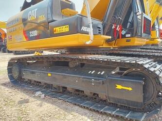 2025-caterpillar-320d2l-1403436-44857713