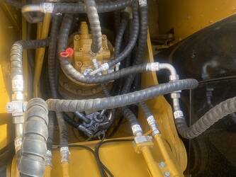 2024-caterpillar-320d2-1403437-44857735