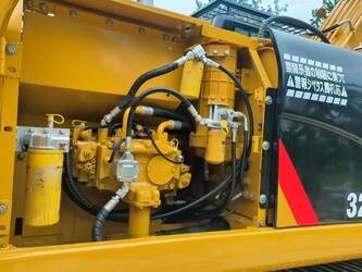 2023-caterpillar-320d-1403438-44857737