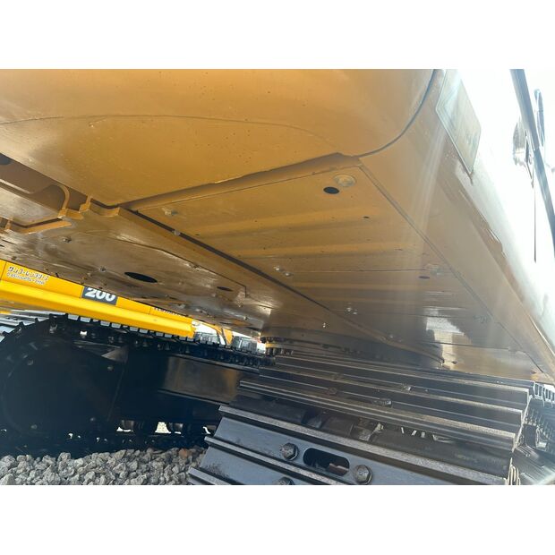 2023 Caterpillar 320D-44857760