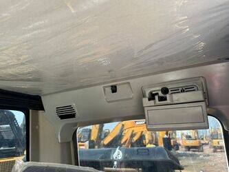 2023-caterpillar-320d-1403439-44857762