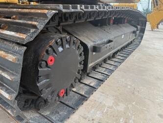 2024-caterpillar-320d2l-1403440-44857778