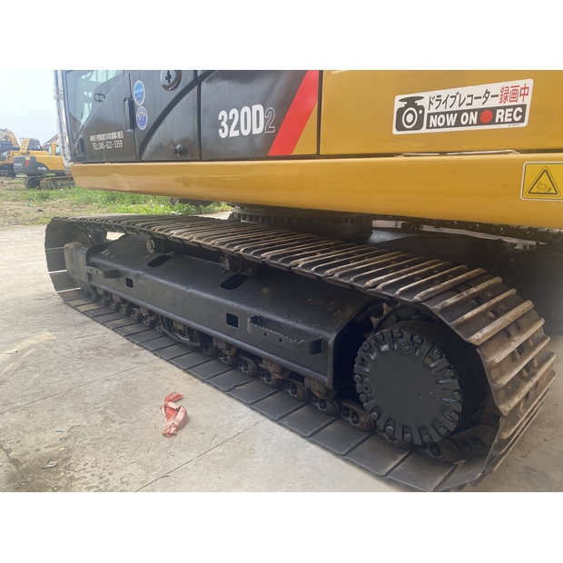 2023 Caterpillar 320D2-44857795