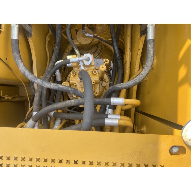 2022 Caterpillar 320CL-44857904