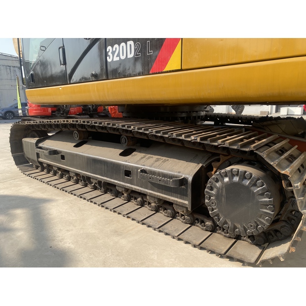 2024 Caterpillar 320D2L-44858085