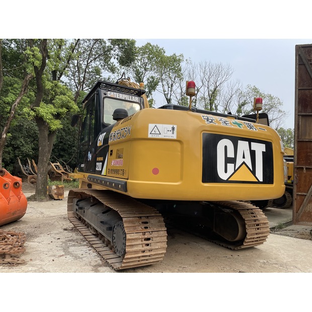 2022 Caterpillar 320D-44858094