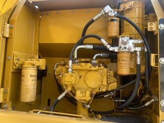 2023-caterpillar-320d-1403447-44858119