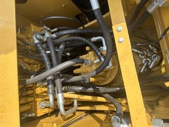 2023-caterpillar-320d-1403449-44858144