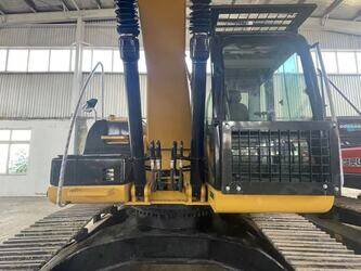 2023-caterpillar-320d2-1403450-44858154