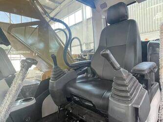 2023-caterpillar-320d2-1403450-44858156