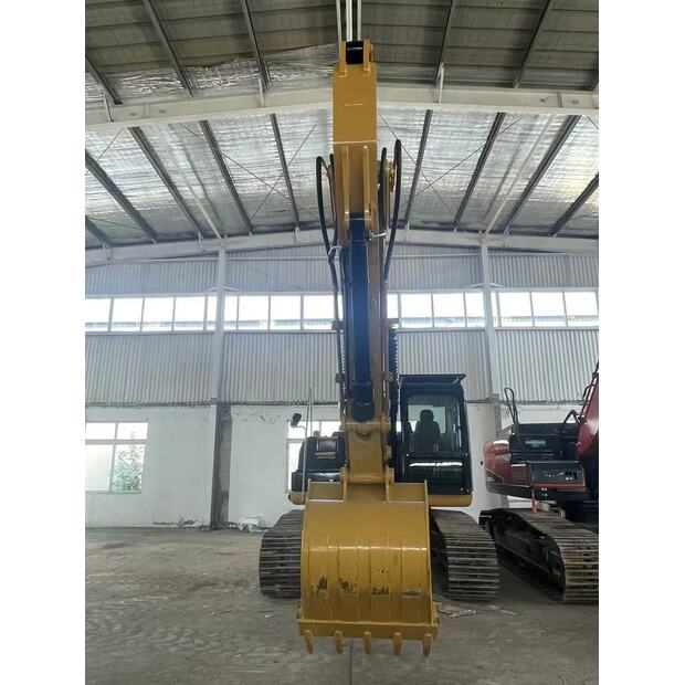2023 Caterpillar 320D2-44858160