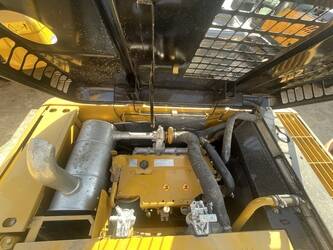 2025-caterpillar-320d-1403455-44858269