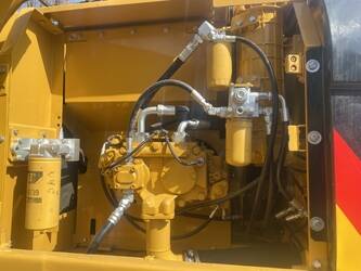 2023-caterpillar-320d-1403463-44858353