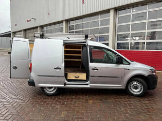 2017-volkswagen-caddy-1380802-44858425