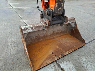 2016-hitachi-zx170w-5b-1403469-44858518