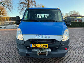 2013-iveco-daily-35c15-1403471-44858609