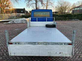 2013-iveco-daily-35c15-1403471-44858621