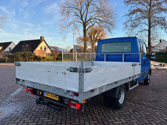 2013-iveco-daily-35c15-1403471-44858626