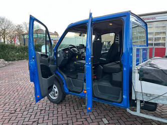 2013-iveco-daily-35c15-1403471-44858634