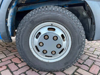 2013-iveco-daily-35c15-1403471-44858657