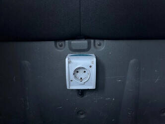 2013-iveco-daily-35c15-1403471-44858662