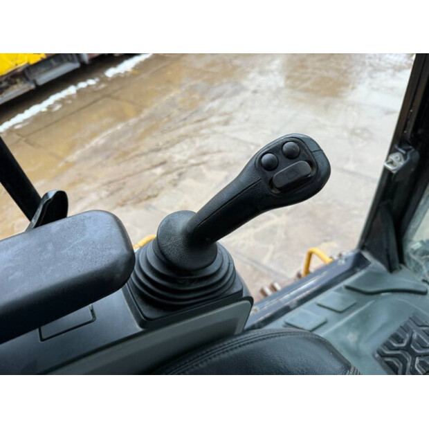 2016 كاتربيلر 374FL-44858705