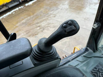 2016-caterpillar-374fl-1401497-44858705