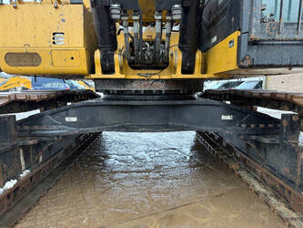 2016-caterpillar-374fl-1401497-44858761