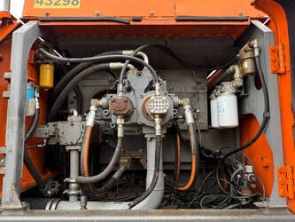 2010-hitachi-zx470lch-3-1403475-44858812