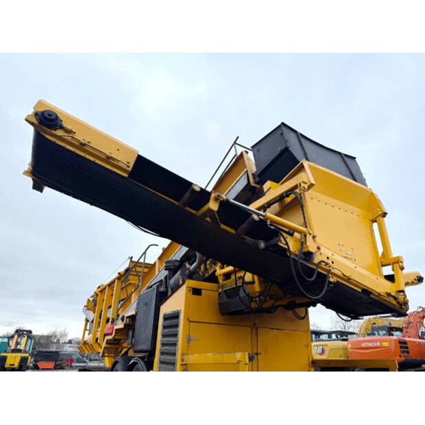 2012 BACKERS 3-MTBC-44858906